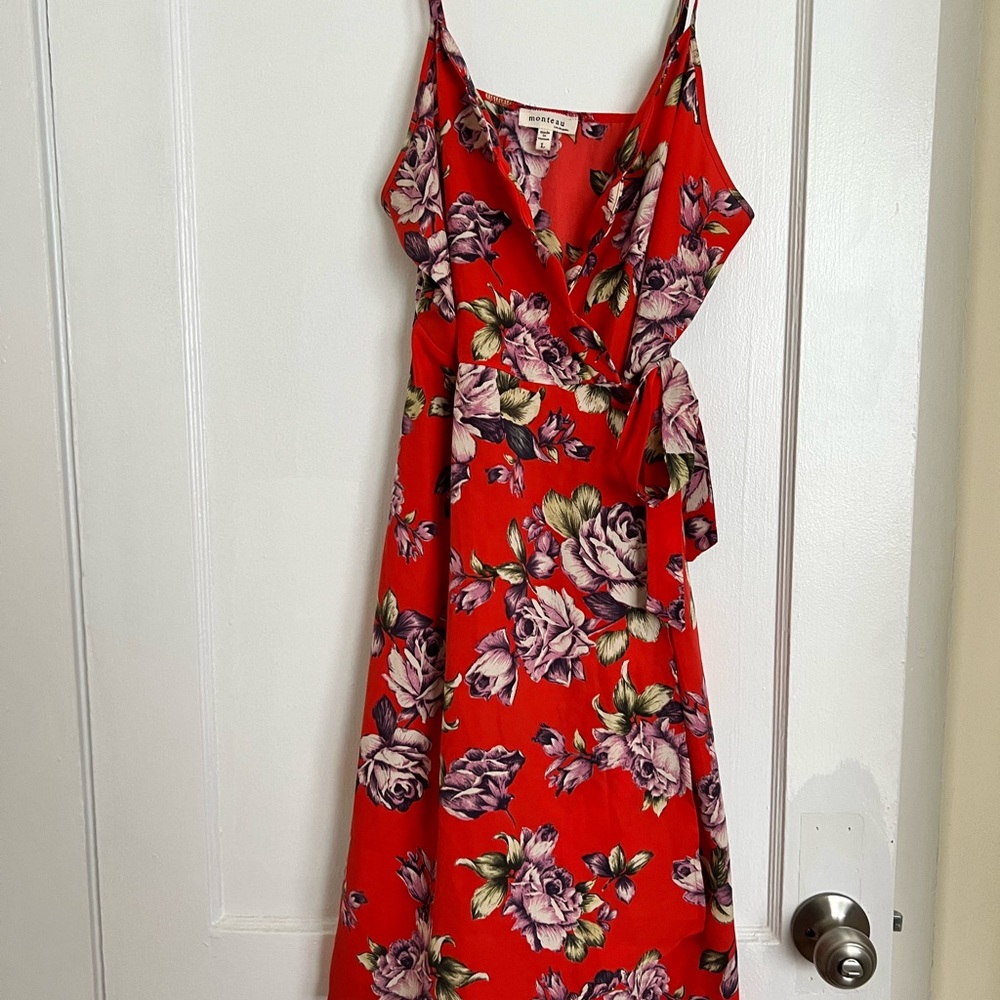 Spaghetti strap wrap dress with interior button and bow tie